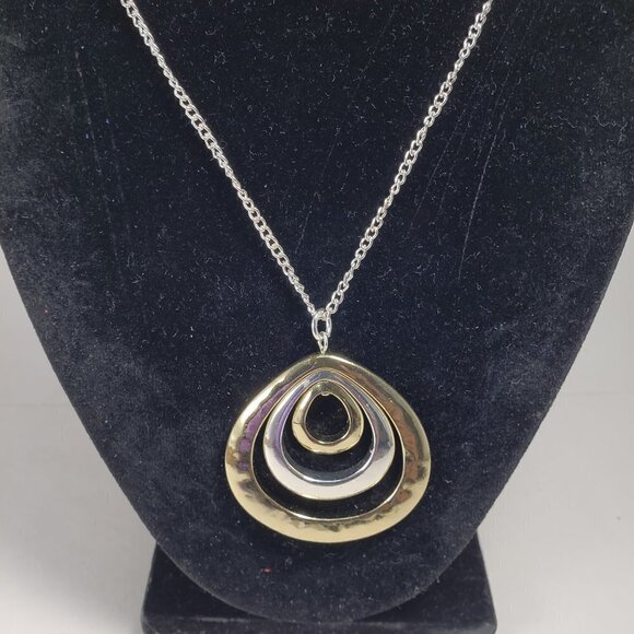 Dual-Tone Teardrop Pendant Necklace & Earrings Set – Women's Fashion Jewelry - Picture 7 of 7